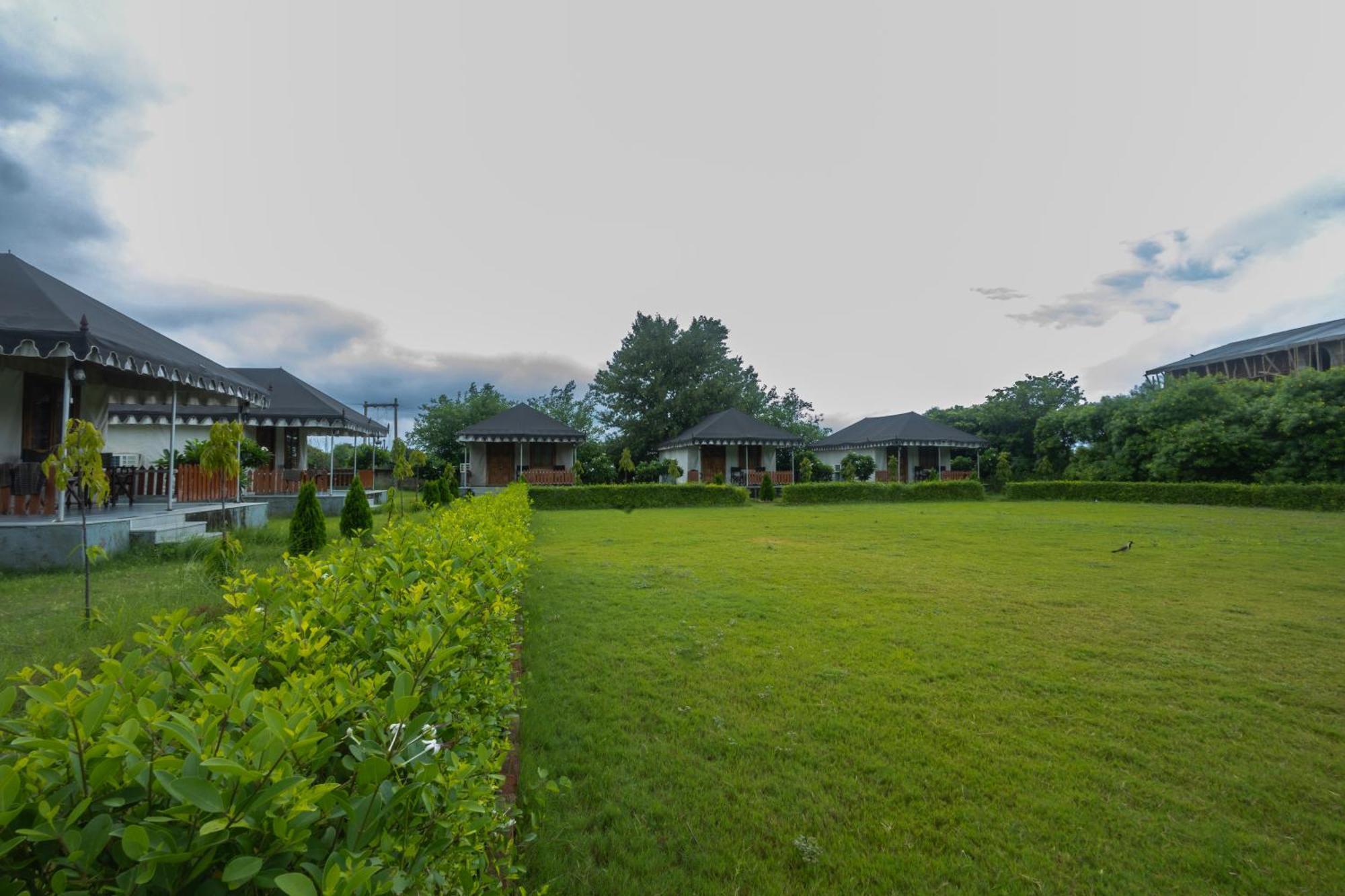Hotel The Sariska Retreat Thana Ghazi Zewnętrze zdjęcie